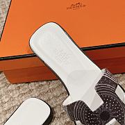 Hermes Black & White Slippers - 5