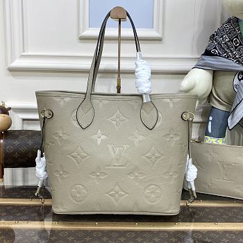 Louis Vuitton M45686 Neverfull MM In Grey - 32x29x17cm