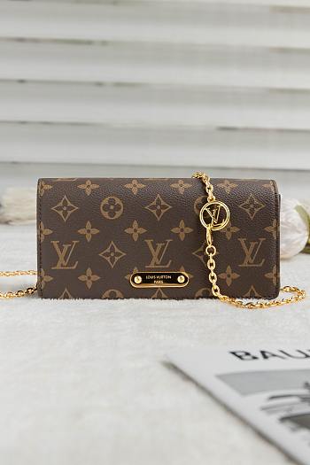 Louis Vuitton M82509 Lily WOC Monogram - 20.5x10x3.5cm