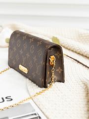 Louis Vuitton M82509 Lily WOC Monogram - 20.5x10x3.5cm - 5