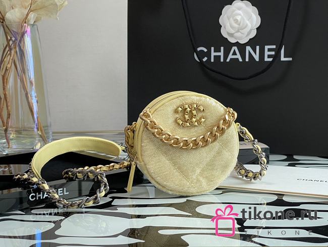 Chanel 19 Sequin Round Clutch With Chain Yellow - 1