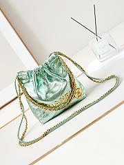 Chanel 22 Mini Light Green Hobo Bag - 19x20x6cm - 1