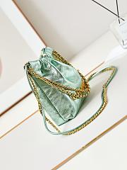 Chanel 22 Mini Light Green Hobo Bag - 19x20x6cm - 4