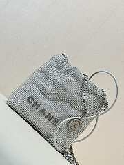 Chanel 22 Evening Diamond Hobo Bag - 24x20x7cm - 3