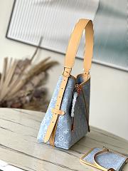 Louis Vuitton M11462 CarryAll Denim Handbag - 29x24x12cm - 4