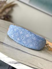 Louis Vuitton M24846 Loop Monogram Denim Bag - 23x13x6cm - 3