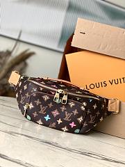 Louis Vuitton M24858 Rush Black Bumbag - 30x15x8cm - 1