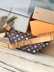 Louis Vuitton M24858 Rush Black Bumbag - 30x15x8cm - 2