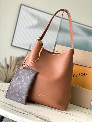 Louis Vuitton M24974 Caramel Color Hobo Bag - 31x35x18cm