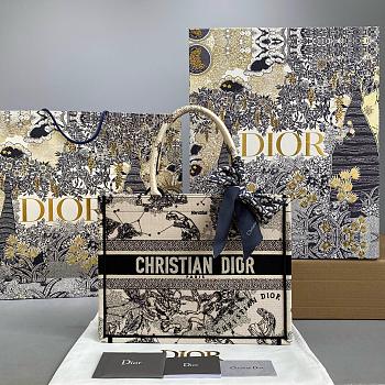 Dior Book Tote Medium Hercules Embroidered - 37x28x16cm