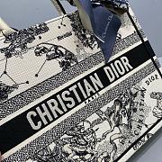 Dior Book Tote Medium Hercules Embroidered - 37x28x16cm - 2