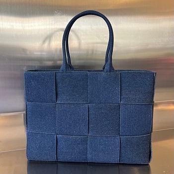 Bottega Veneta Acro Tote Bag In Denim - 37x27x9cm