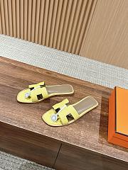 Hermes Oran Sandal Lamskin Yellow  - 4