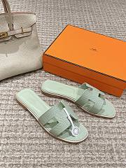 Hermes Slippers In Mint Green Lizard - 1