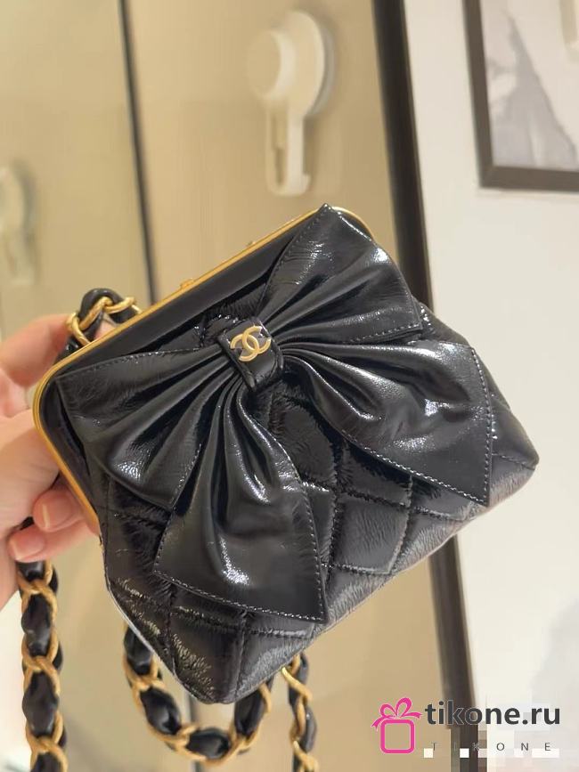 Chanel Black Mini Clutch 13cm - 1