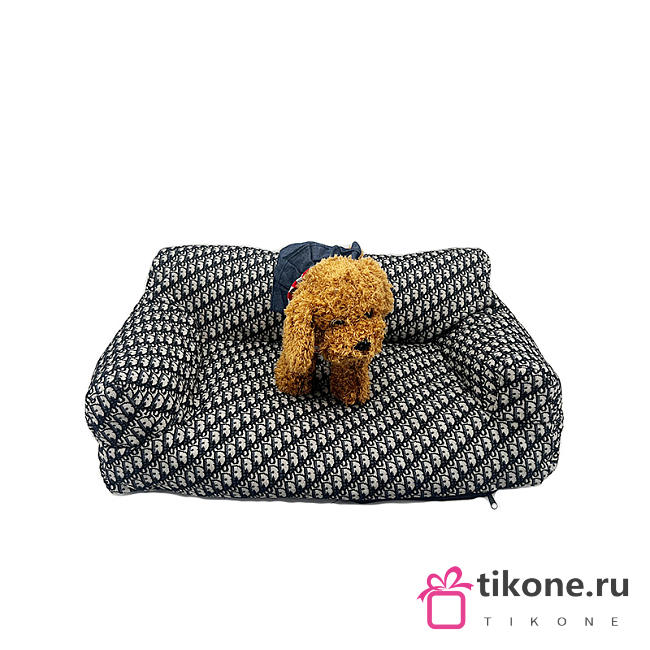 Dior Dog Cushion Bed 02 - 66x37x33cm - 1