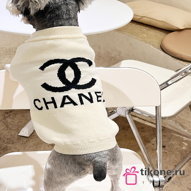 Chanel Pet Clothes 08 - 1