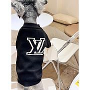 Louis Vuitton Pet Clothes 06 - 5