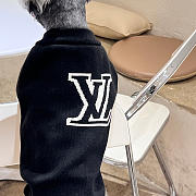 Louis Vuitton Pet Clothes 06 - 3