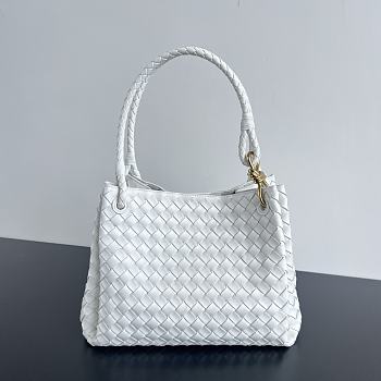 Bottega Veneta Large Andiamo White Bag - 30x26x20cm