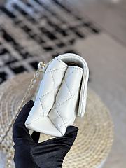 Chanel Ohanel 24A White Lambskin Handbag - 14x23x8cm - 2