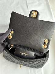 Chanel 24P Black Lambskin Flapbag - 23x15x5cm - 2