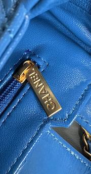 Chanel 19 Small Kelly Blue Lambskin Bag - 19x13x7cm - 5