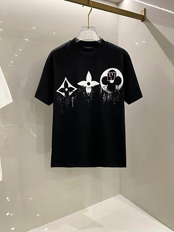 Louis Vuitton Black T-shirt