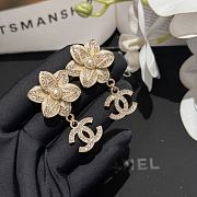 Chanel Flower Pearl Long Earrings - 1