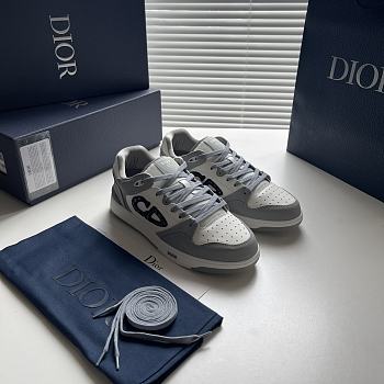 Dior B57 Low-Top Sneaker Dior Gray and White Smooth Calfskin 