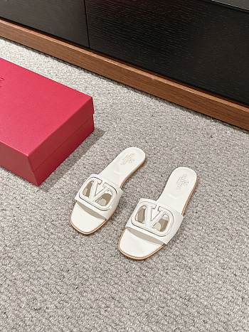 Valentino White Slippers