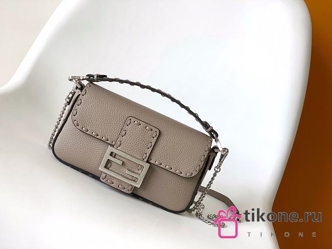 Fendi Baguette Grey Selleria Bag - 19.5x4.5x13cm - 1