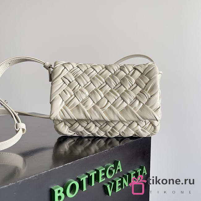 Bottega Veneta Citta In White Bag - 25x18x5.5cm - 1