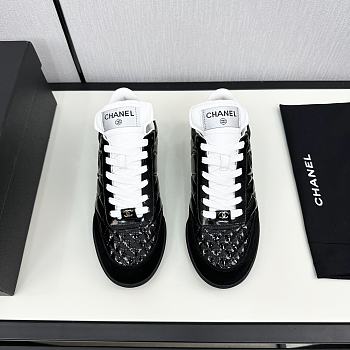 Chanel Low Top In Black 