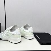 Chanel Low Top In White - 5