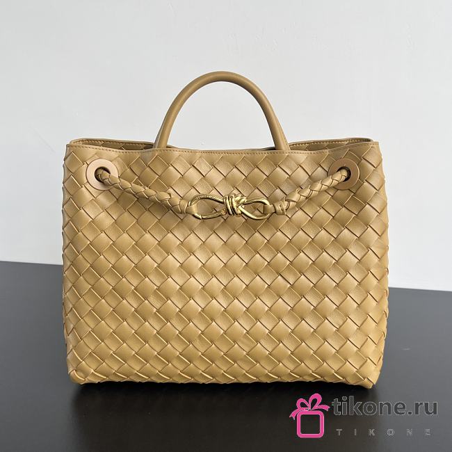 Bottega Veneta Small Andiamo Beige Bag - 32.5x24x12cm - 1