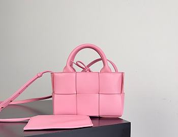 Bottega Veneta Pink Candy Acro Bag - 20x7x13cm