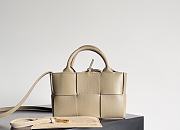 Bottega Veneta Beige Candy Acro Bag - 20x7x13cm - 1