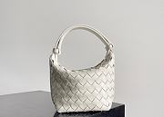 Bottega Veneta Mini White Wallace Bag - 17x13.5x5cm - 1