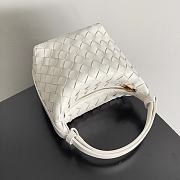 Bottega Veneta Mini White Wallace Bag - 17x13.5x5cm - 4