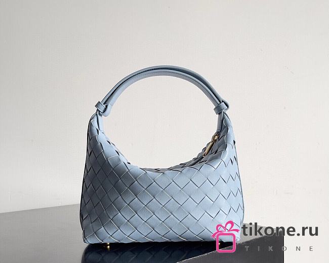 Bottega Veneta Candy Blue Wallace Bag - 22x13x9cm - 1