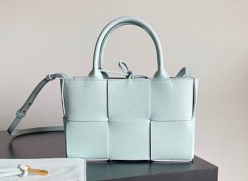 Bottega Veneta Mint Green Candy Acro Bag - 25x16x8cm