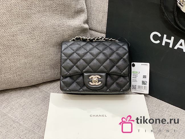 Chanel Mini Classic Black Caviar Handbag 17cm - 1