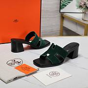 Hermes Oiran Green Velvet Sandals - 3