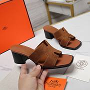 Hermes Oiran Brown Velvet Sandals - 3