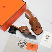 Hermes Oiran Brown Velvet Sandals - 2