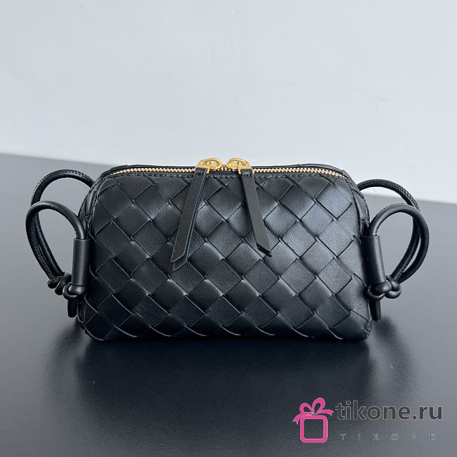 Bottega Veneta Loop Black Leather Bag - 18.5x11.5x8.5cm - 1