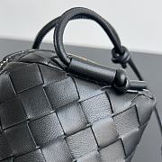 Bottega Veneta Loop Black Leather Bag - 18.5x11.5x8.5cm - 2