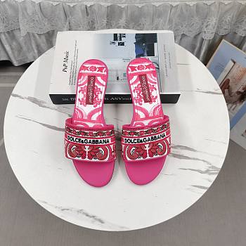 Dolce&Gabbana Pink Sandals 