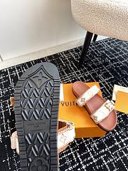 Louis Vuitton Down Red Sandals - 4